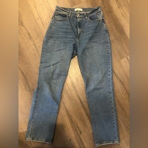 Abercrombie the 90s straight jeans (ultra high rise) curve love) (size 30R)